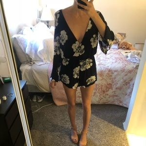 Winston White LS Floral Romper, Size S